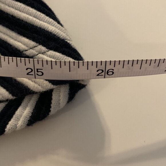 H&m Sleeveless Navy Blue And White Horizontal Stripe A-line Dress Stretchy - Picture 11 of 11